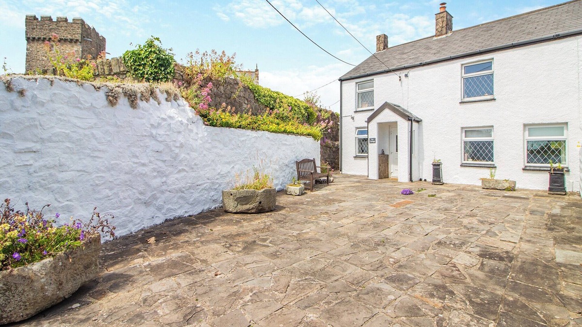 Maudlam Cottage | 3 bedroom accommodation in Maudlam Bridgend
