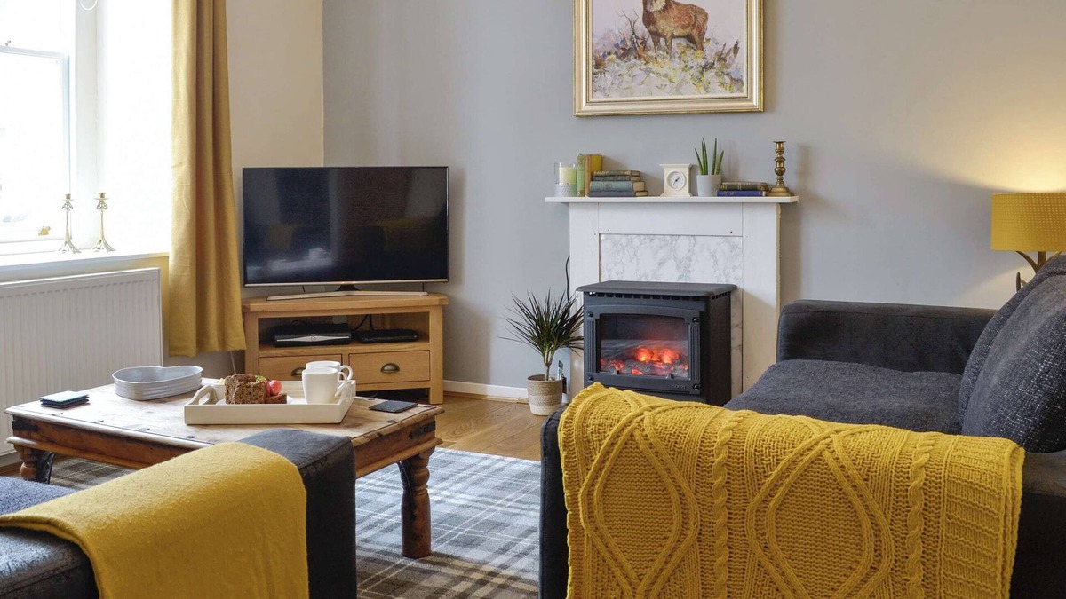 Gatehouse-of-Fleet Cottage | 3 bedroom accommodation in Gatehouse of Fleet, near Kirkcudbright