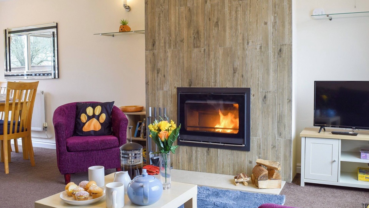 Asfordby Cottage | 3 bedroom accommodation in Asfordby, Near Melton Mowbray