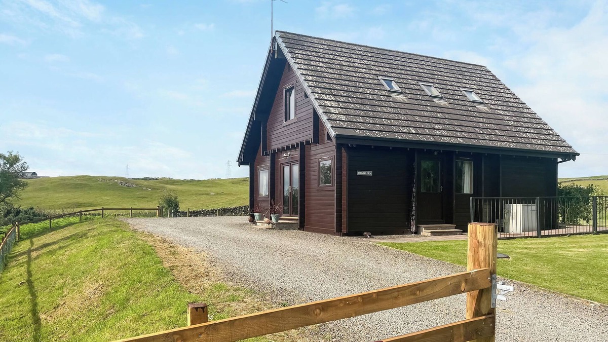 Kirkcudbright Cottage | 3 bedroom accommodation in Tongland, near Kirkcudbright