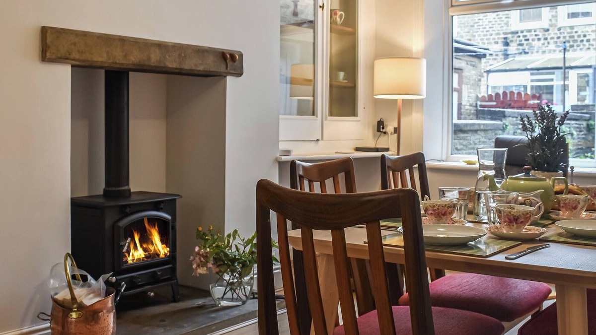Barnoldswick Cottage | 3 bedroom accommodation in Earby, near Skipton