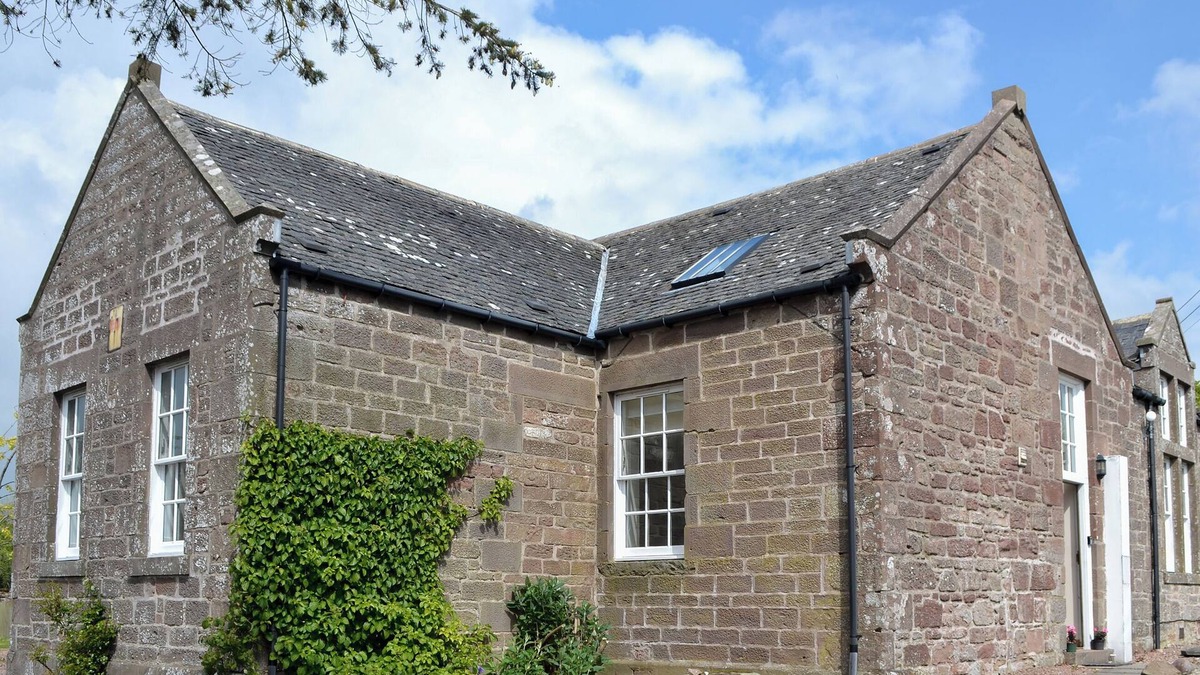 Laurencekirk Cottage | 3 bedroom accommodation in Arbuthnott, near Stonehaven