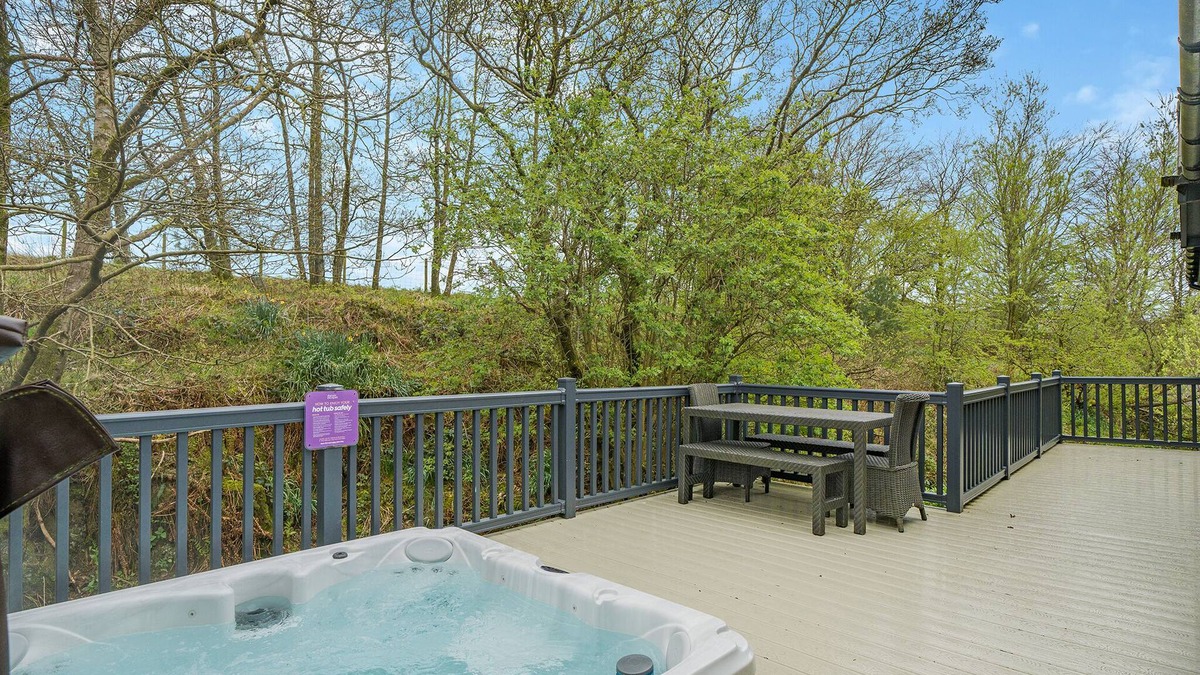 Cockermouth Ski Chalet | 3 bedroom accommodation in Bewaldeth, Keswick