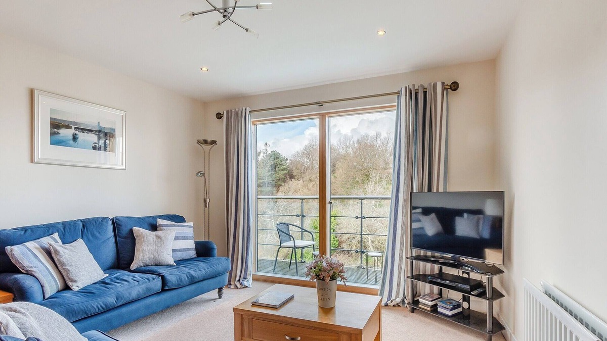Scarborough Apartment | 3 bedroom accommodation in Scarborough
