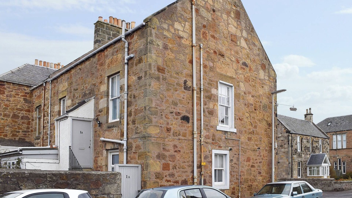 Anstruther Cottage | 3 bedroom accommodation in Cellardyke, near Anstruther