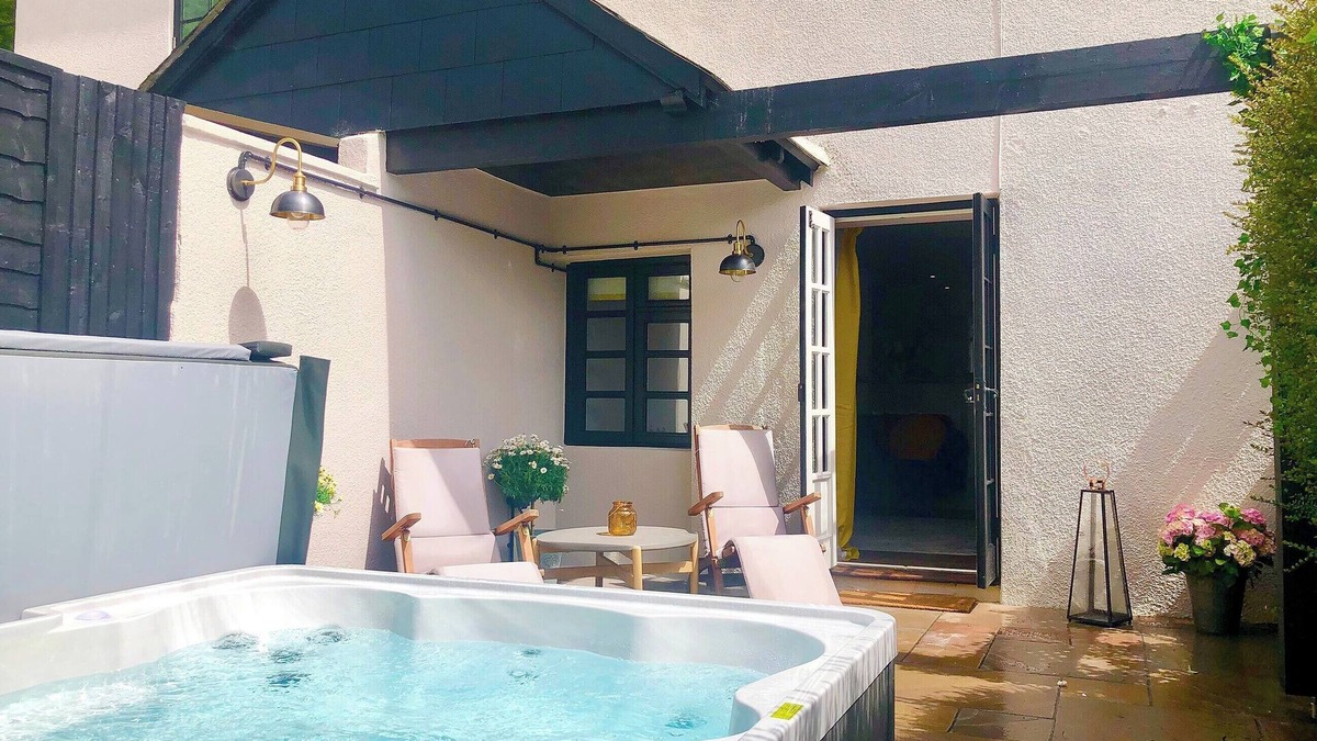 Bickington Cottage | 3 bedroom accommodation in Bickington