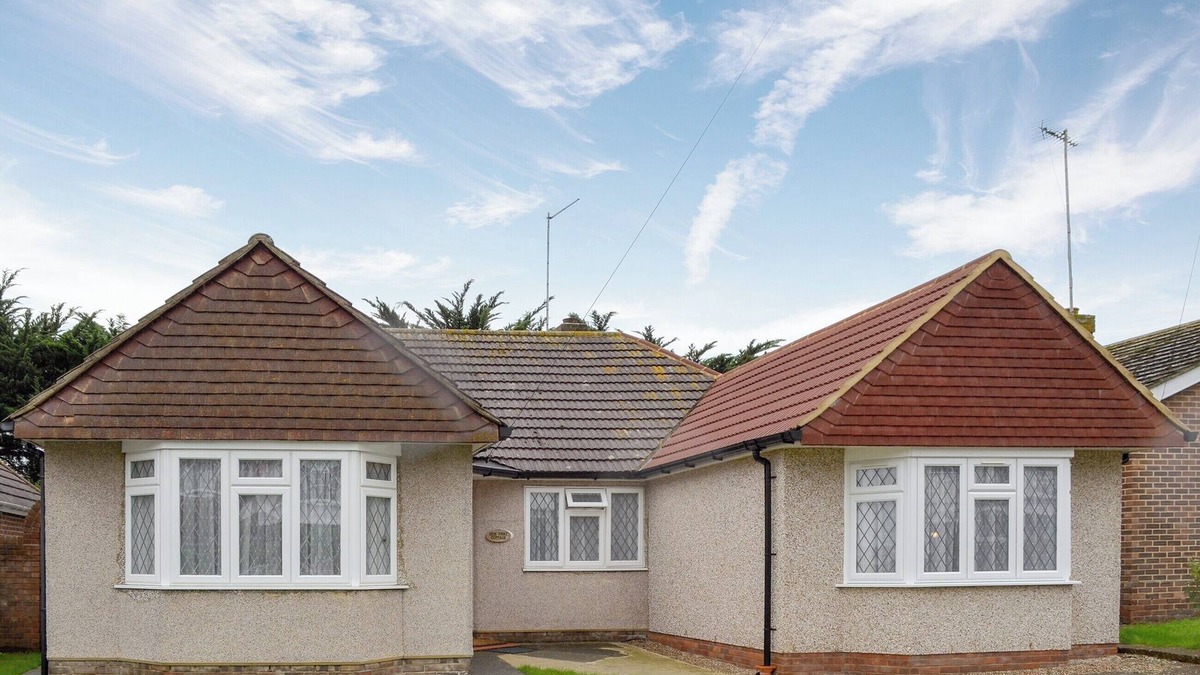 Kingsgate Cottage | 3 bedroom accommodation in Kingsgate, near Broadstairs