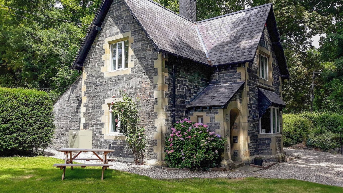 Llangollen Cottage | 3 bedroom accommodation in Llangollen