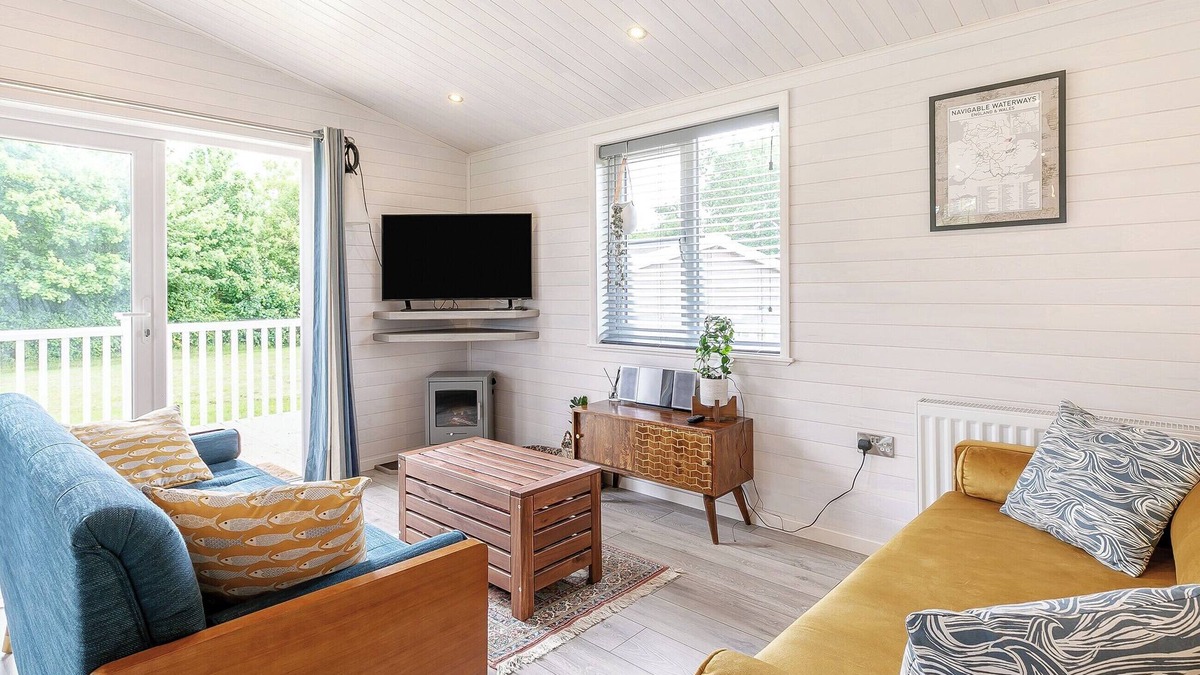 Hundall Cottage | 3 bedroom accommodation in Willington