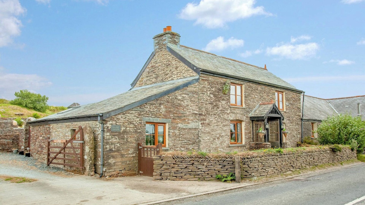 Camelford Cottage | 3 bedroom accommodation in Camelford