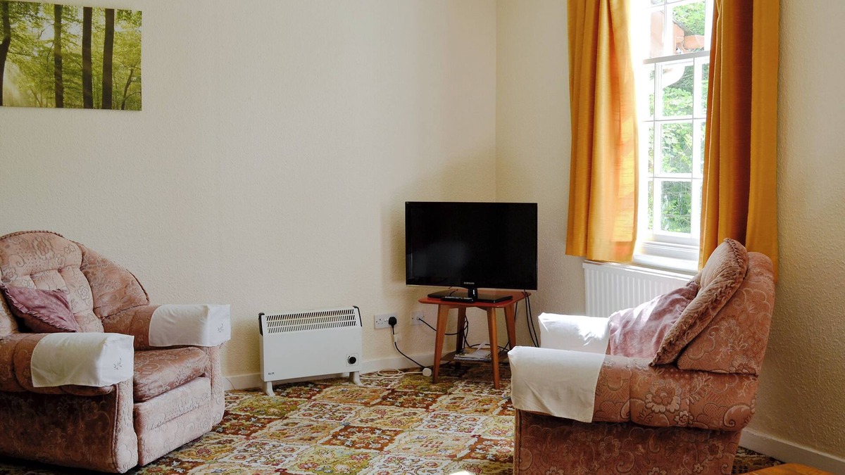Skelmorlie Cottage | 3 bedroom accommodation in Skelmorlie, near Largs