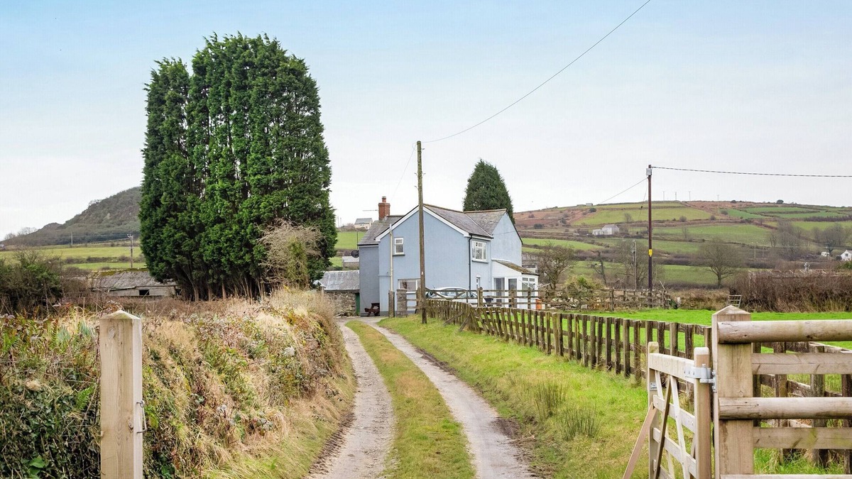 Stenalees Cottage | 3 bedroom accommodation in St Dennis, near St Austell