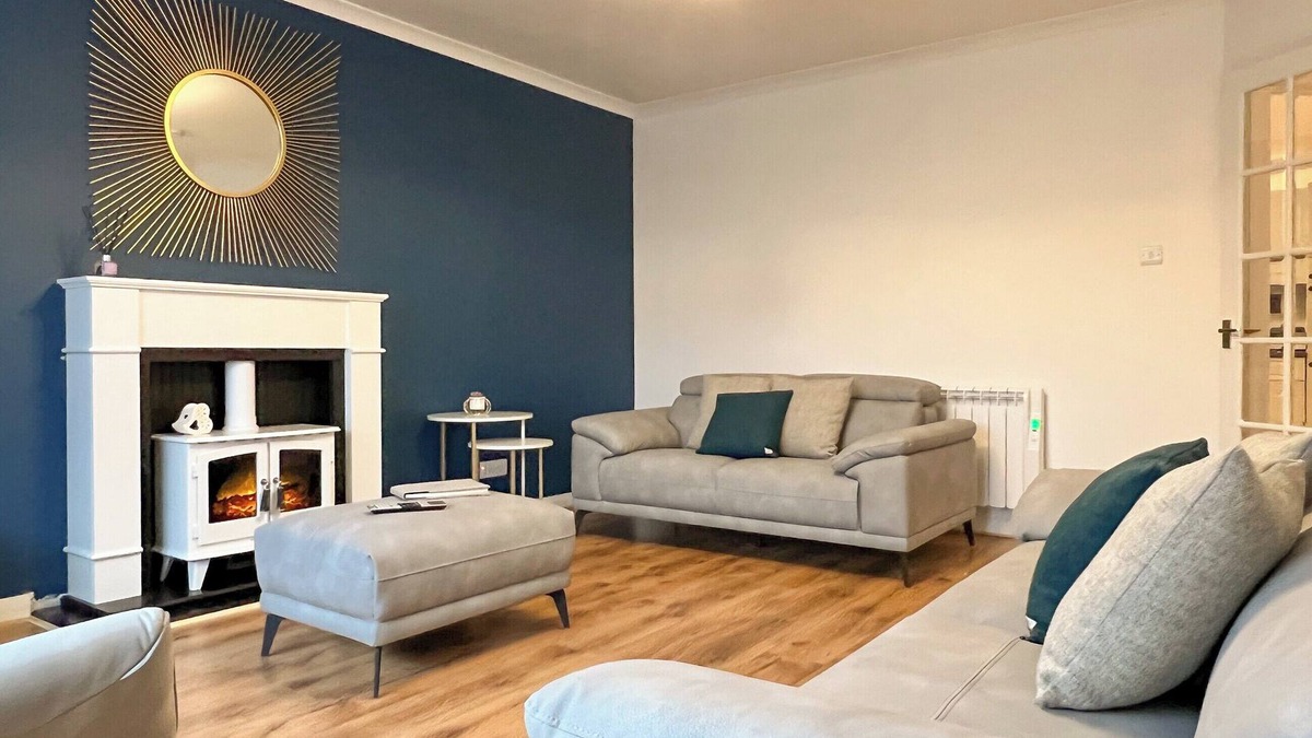 Stornoway Cottage | 3 bedroom accommodation in Strornoway, Isle of Lewis