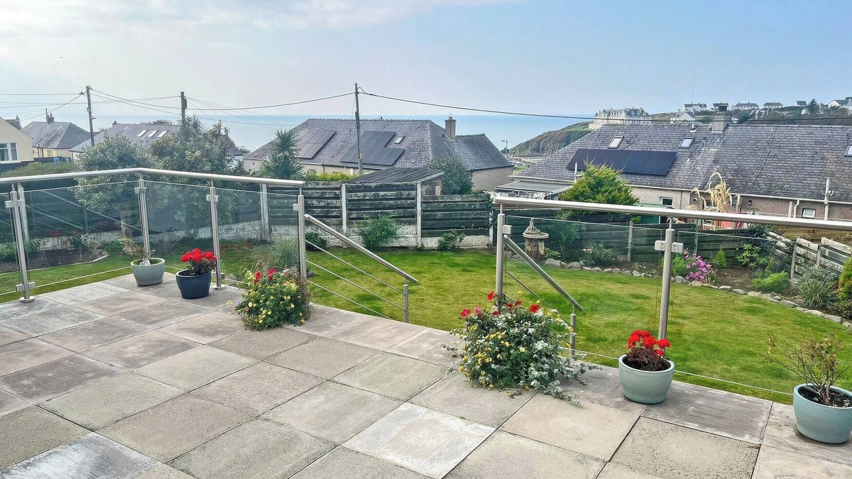 Portpatrick Cottage | 3 bedroom accommodation in Stranraer