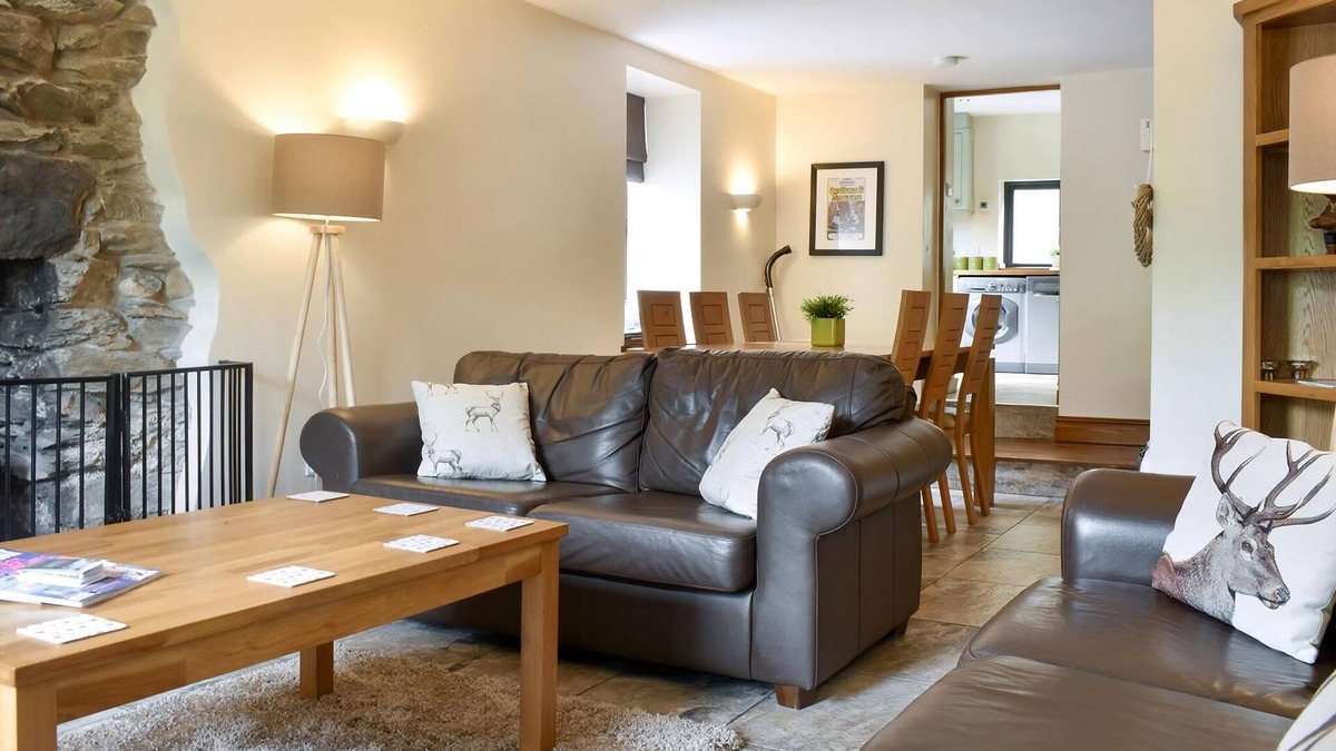 Backbarrow Cottage | 3 bedroom accommodation in Backbarrow, Near Ulverston