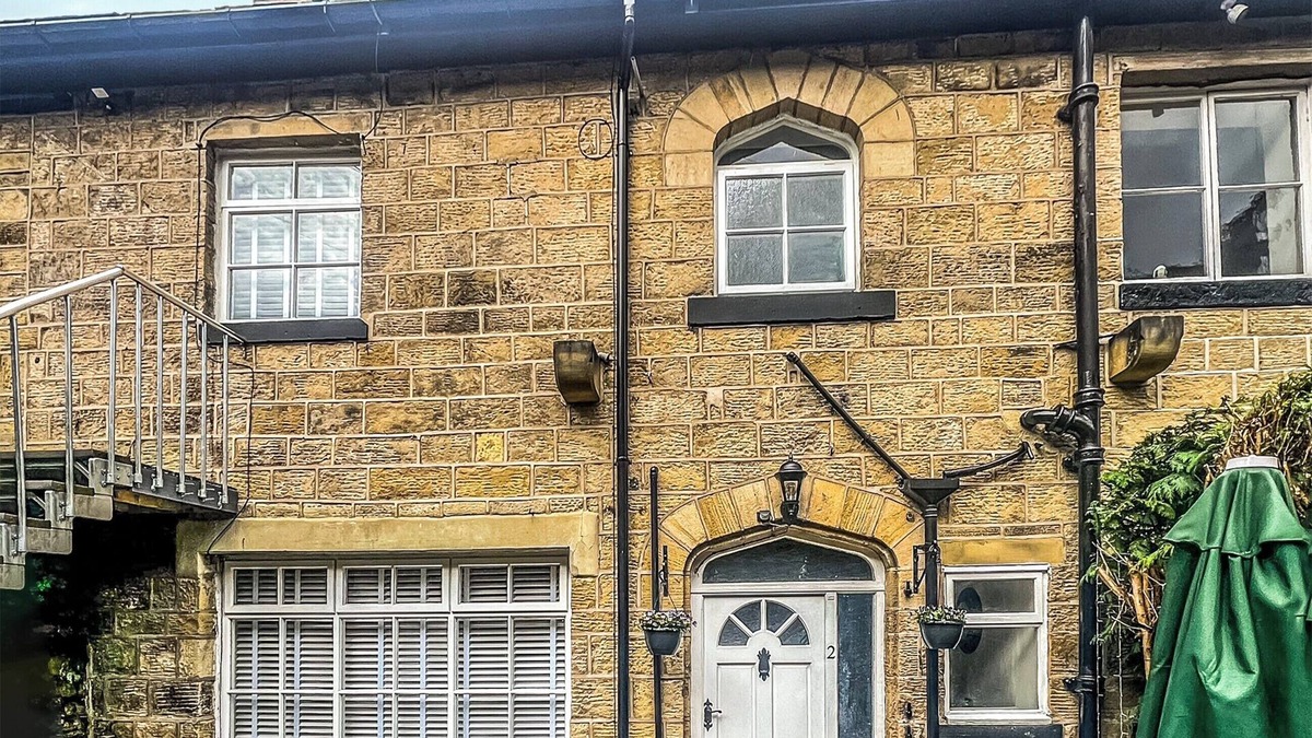 Keighley Cottage | 3 bedroom accommodation in Utley, near Haworth