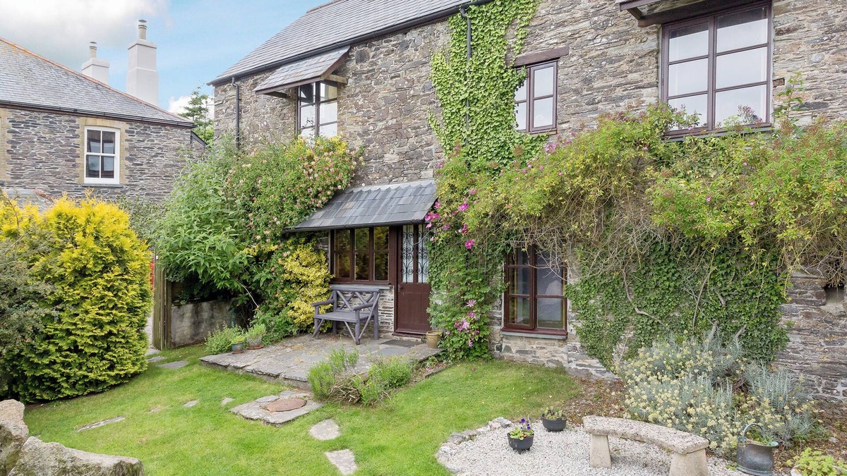 Liskeard Cottage | 3 bedroom accommodation in Menheniot, near Liskeard