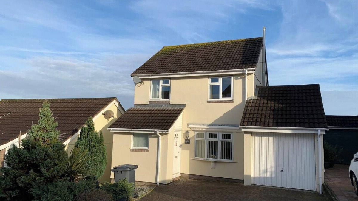 St. Michaels Cottage | 3 bedroom accommodation in Paignton