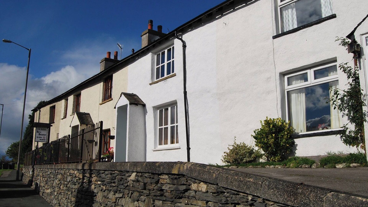 Staveley Cottage | 3 bedroom accommodation in Staveley
