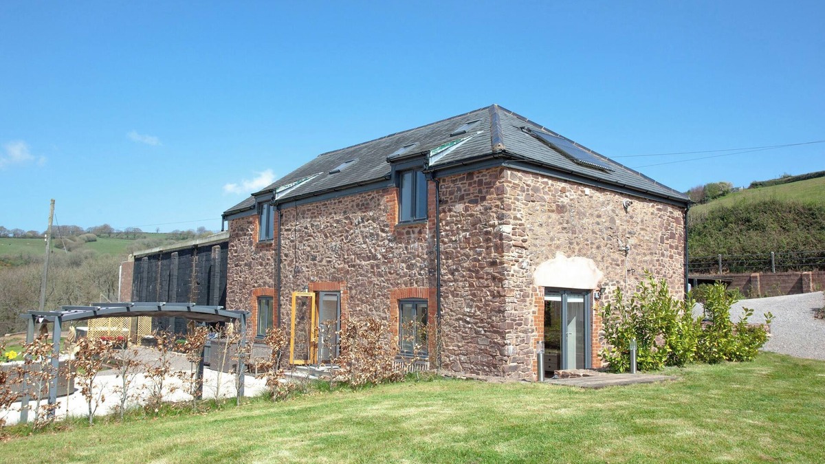 Tiverton Cottage | 3 bedroom accommodation in Butterleigh, near Tiverton