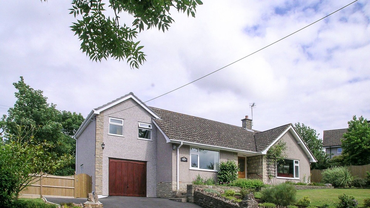 Sidcot Cottage | 3 bedroom accommodation in Winscombe