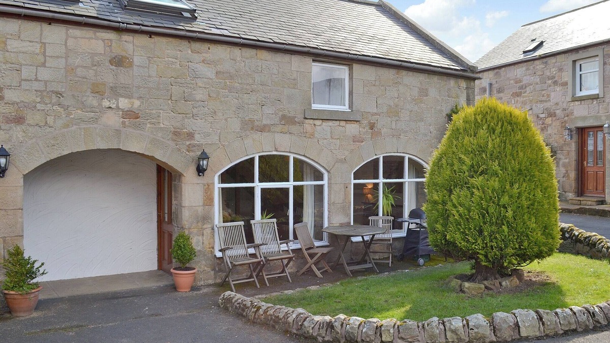 Warenford Cottage | 3 bedroom accommodation in Bamburgh