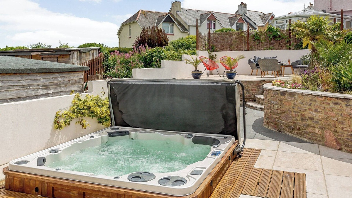 Brixham Cottage | 3 bedroom accommodation in Brixham