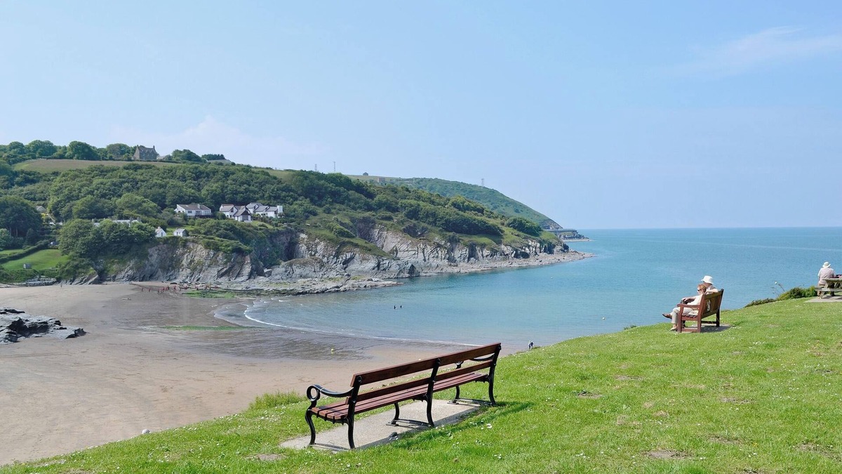 Aberporth Cottage | 3 bedroom accommodation in Aberporth, near Cardigan