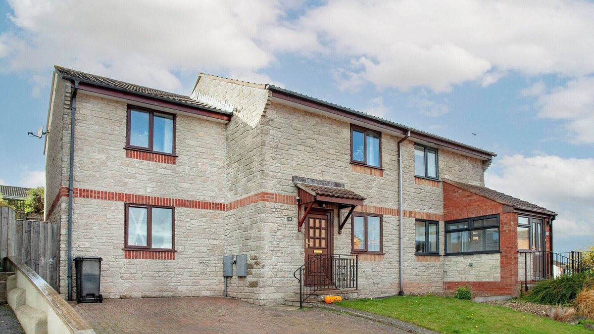 Dawlish Cottage | 3 bedroom accommodation in Dawlish