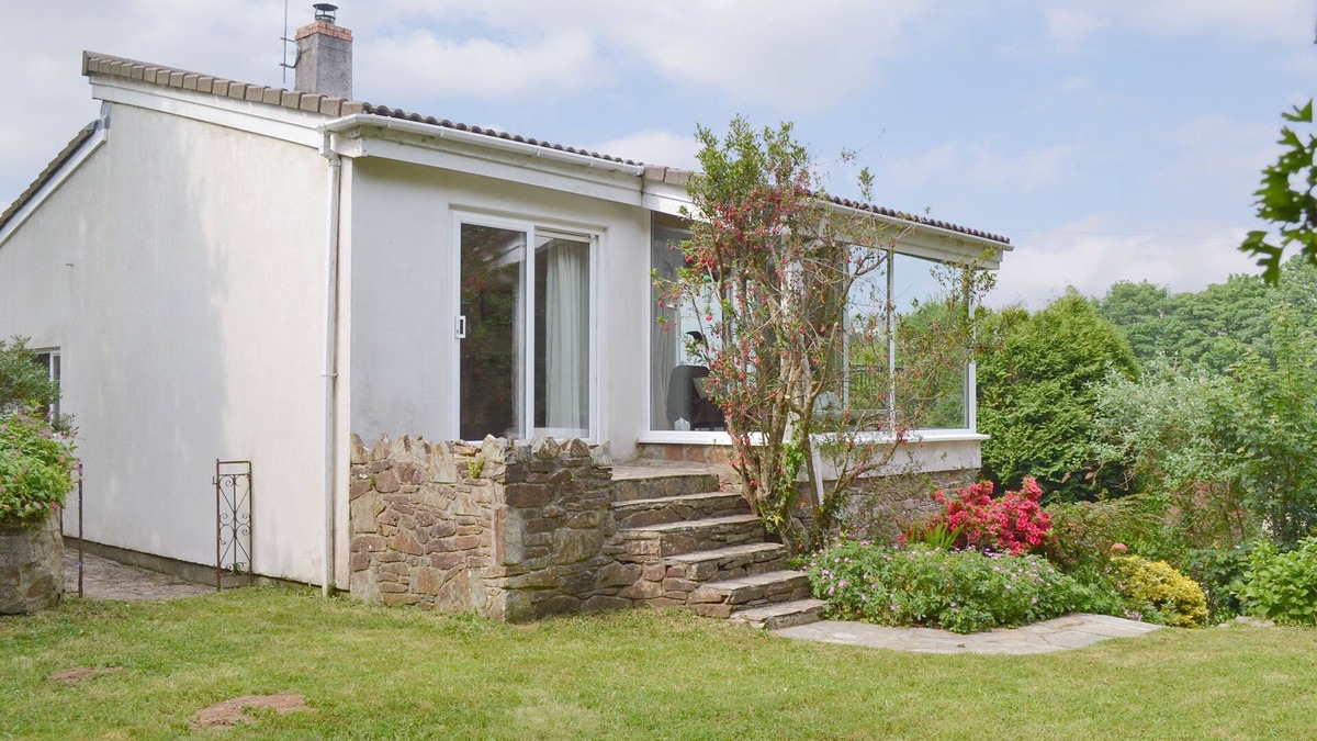 Constantine Cottage | 3 bedroom accommodation in Constantine, near Falmouth