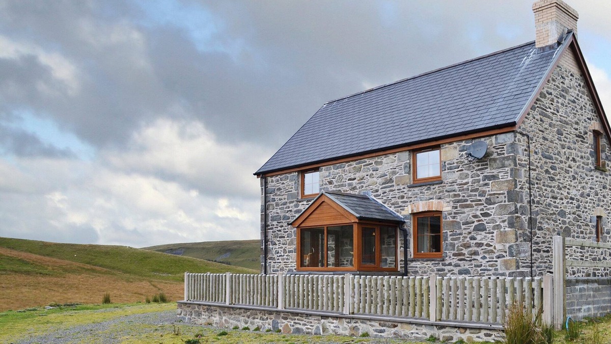 Glandyfi Cottage | 3 bedroom accommodation in Talybont, near Aberystwyth