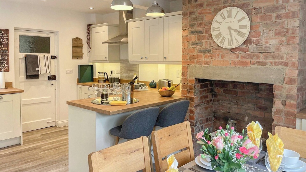 Carsington Cottage | 3 bedroom accommodation in Mills Croft, near Hognaston