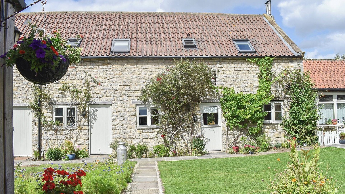 Scawton Cottage | 3 bedroom accommodation in Little Edstone, near Pickering