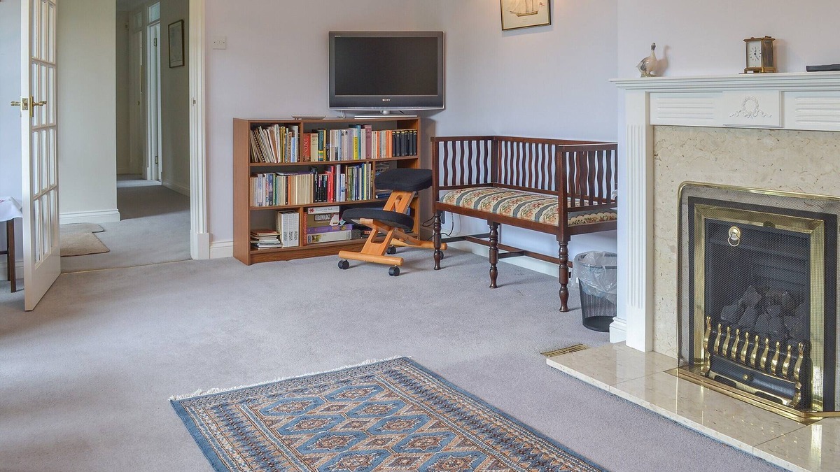 Westbury Cottage | 3 bedroom accommodation in Bratton, near Westbury