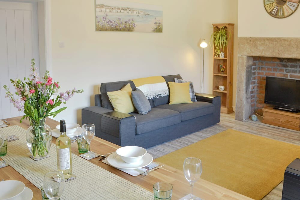 Amble Cottage | 3 bedroom accommodation in Amble