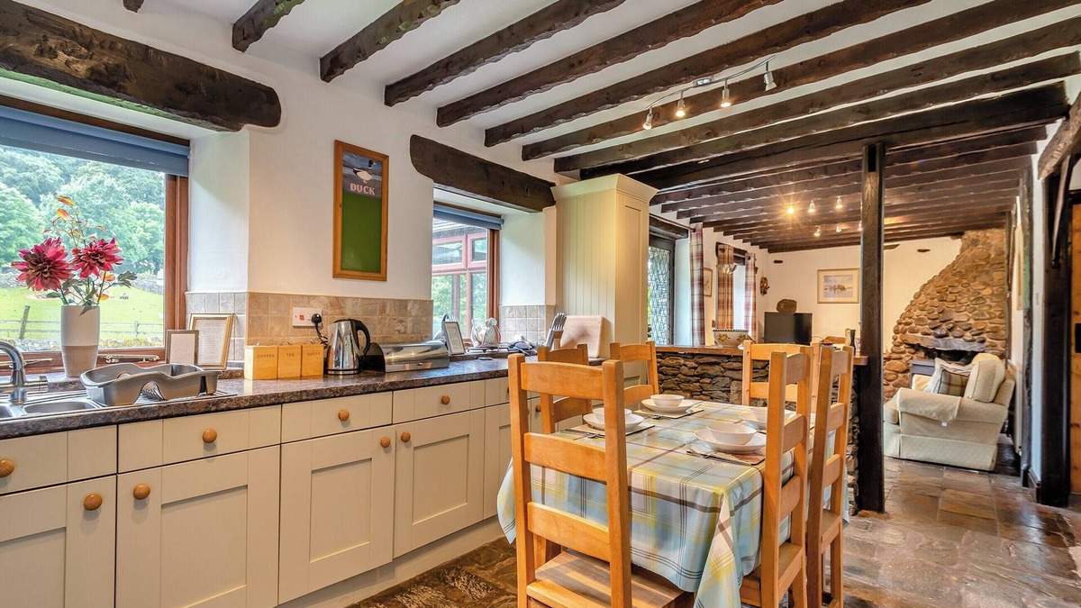 Bampton Cottage | 3 bedroom accommodation in Bampton