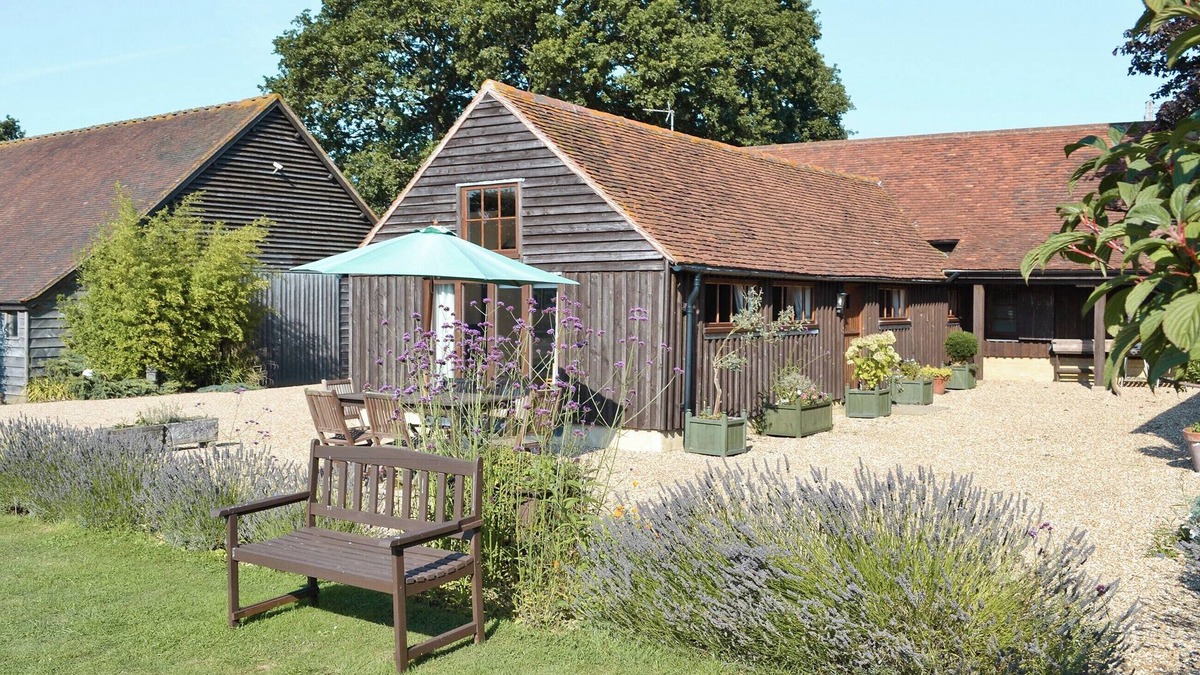 Battle Cottage | 3 bedroom accommodation in Ninfield, near Battle