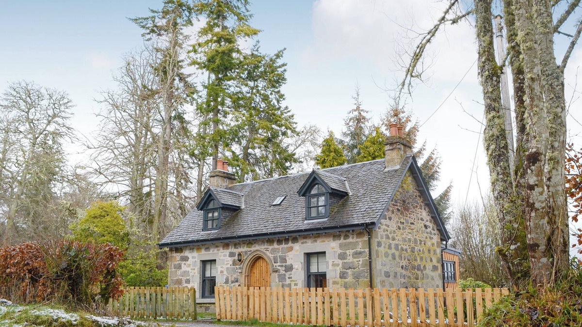 Kiltarlity Cottage | 3 bedroom accommodation in Beauly, near Inverness