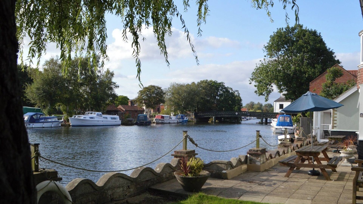 Beccles Cottage | 3 bedroom accommodation in Beccles