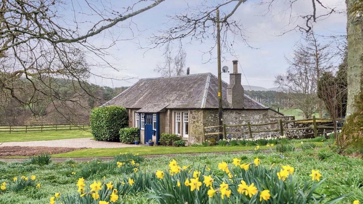 Biggar Cottage | 3 bedroom accommodation in Biggar