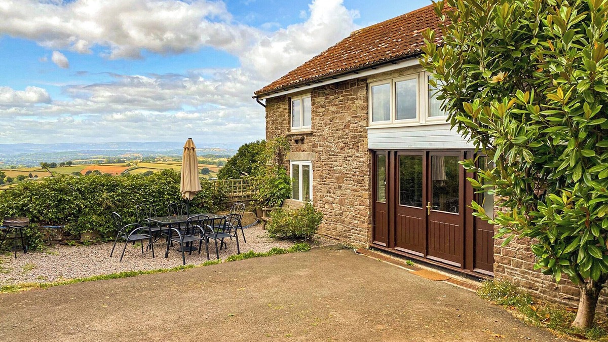 Chepstow Cottage | 3 bedroom accommodation in Devauden, near Chepstow