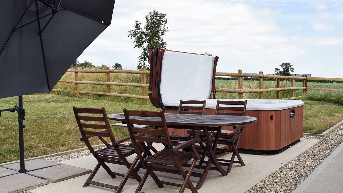 Gumley Cottage | 3 bedroom accommodation in Lubenham, near Market Harborough