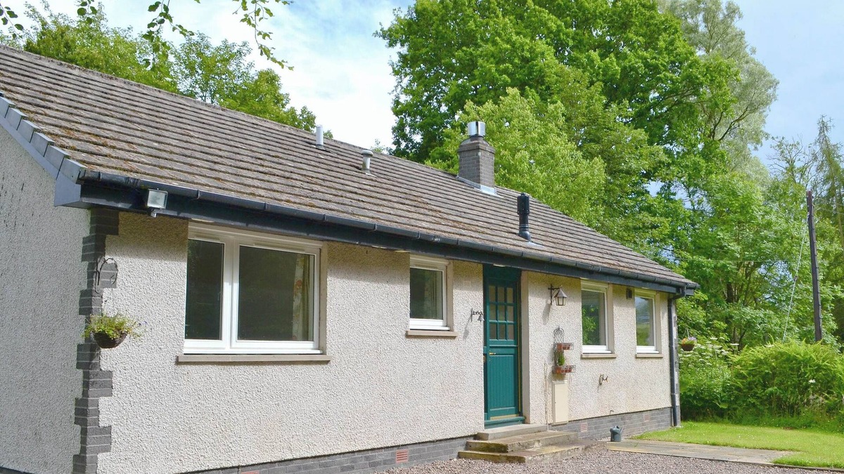 Minto Cottage | 3 bedroom accommodation in Minto, near Hawick