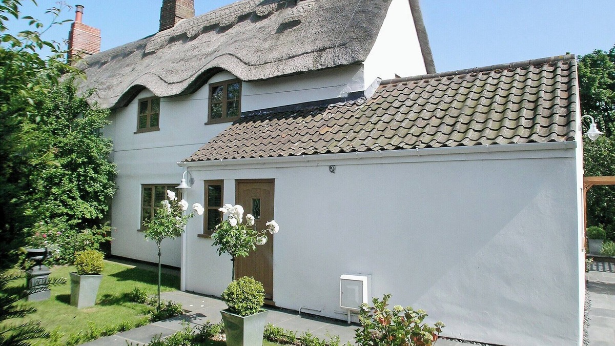 Bacton Cottage | 3 bedroom accommodation in Bacton, near North Walsham