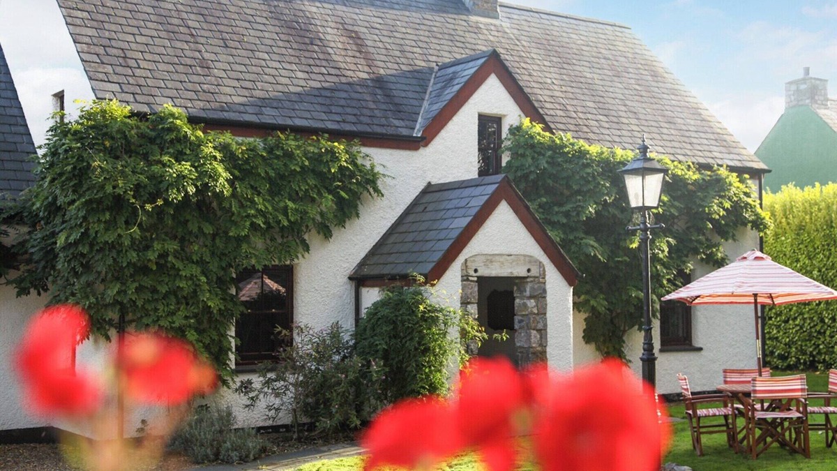 St. Florence Cottage | 3 bedroom accommodation in Tenby