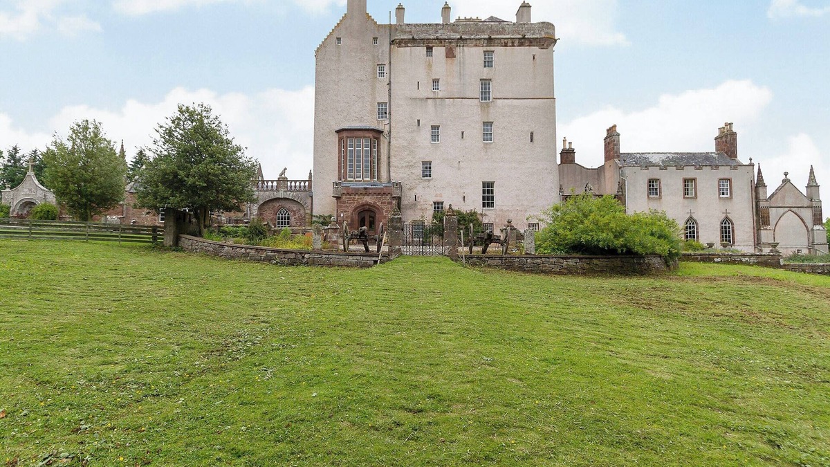 Turriff Cottage | 3 bedroom accommodation in Delgaty, near Turriff