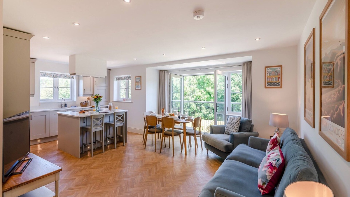 Ruswarp Cottage | 3 bedroom accommodation in Ruswarp, near Whitby