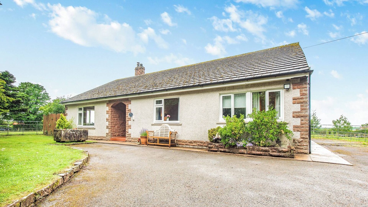Parsonby Cottage | 3 bedroom accommodation in Arkleby, near Cockermouth