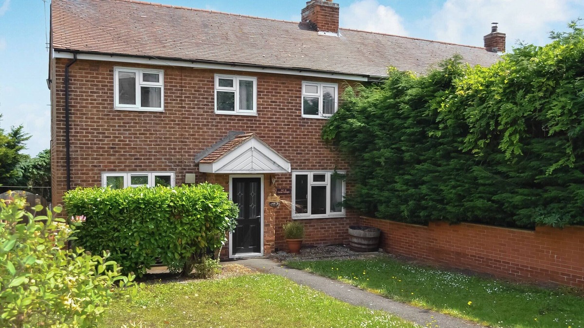 Wroot Cottage | 3 bedroom accommodation in Wroot