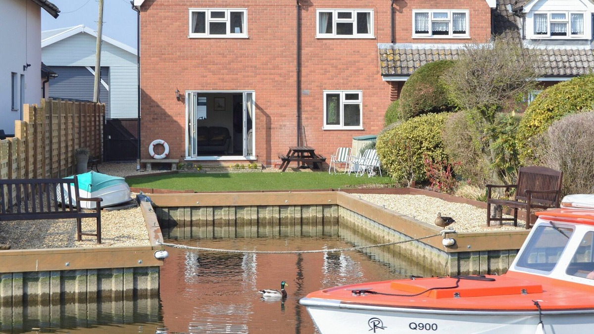 Hoveton Cottage | 3 bedroom accommodation in Wroxham